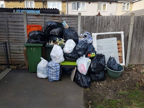 Finchley House Clearance team at work